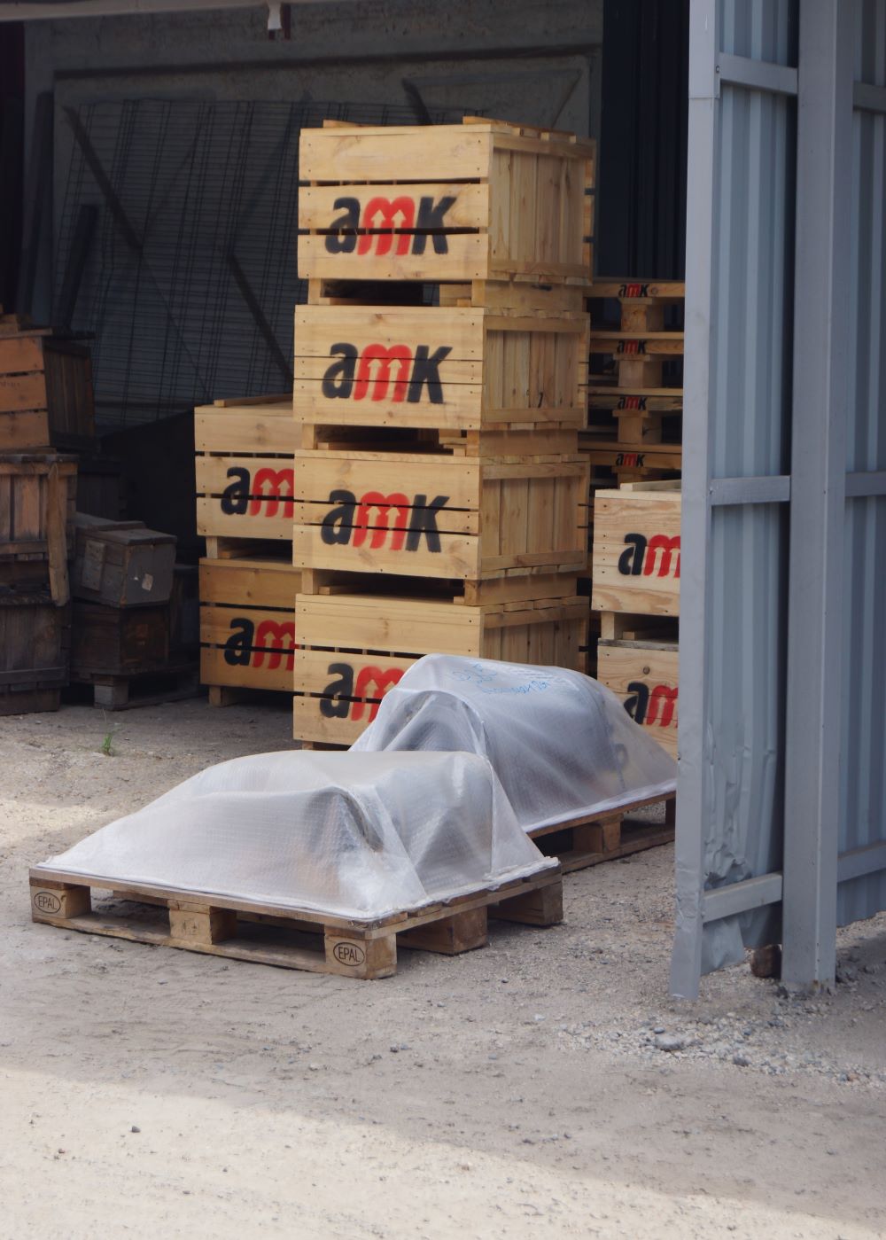 Medium-pressure 10 MPa DN200-300 valves shipped | manufacturer amk | photo