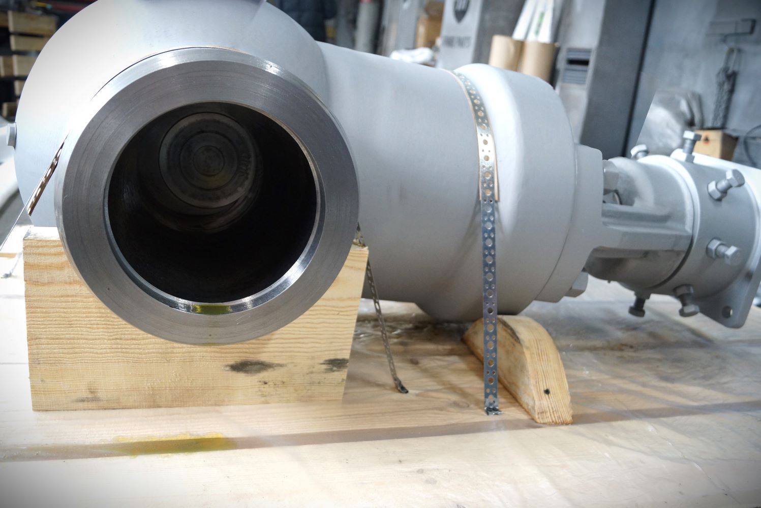 gate valve 1013-200-e T560 PN140| photo